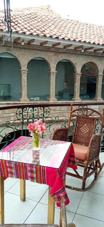 Qosqollay Plaza De Armas Bed and Breakfast Cusco Eksteriør billede